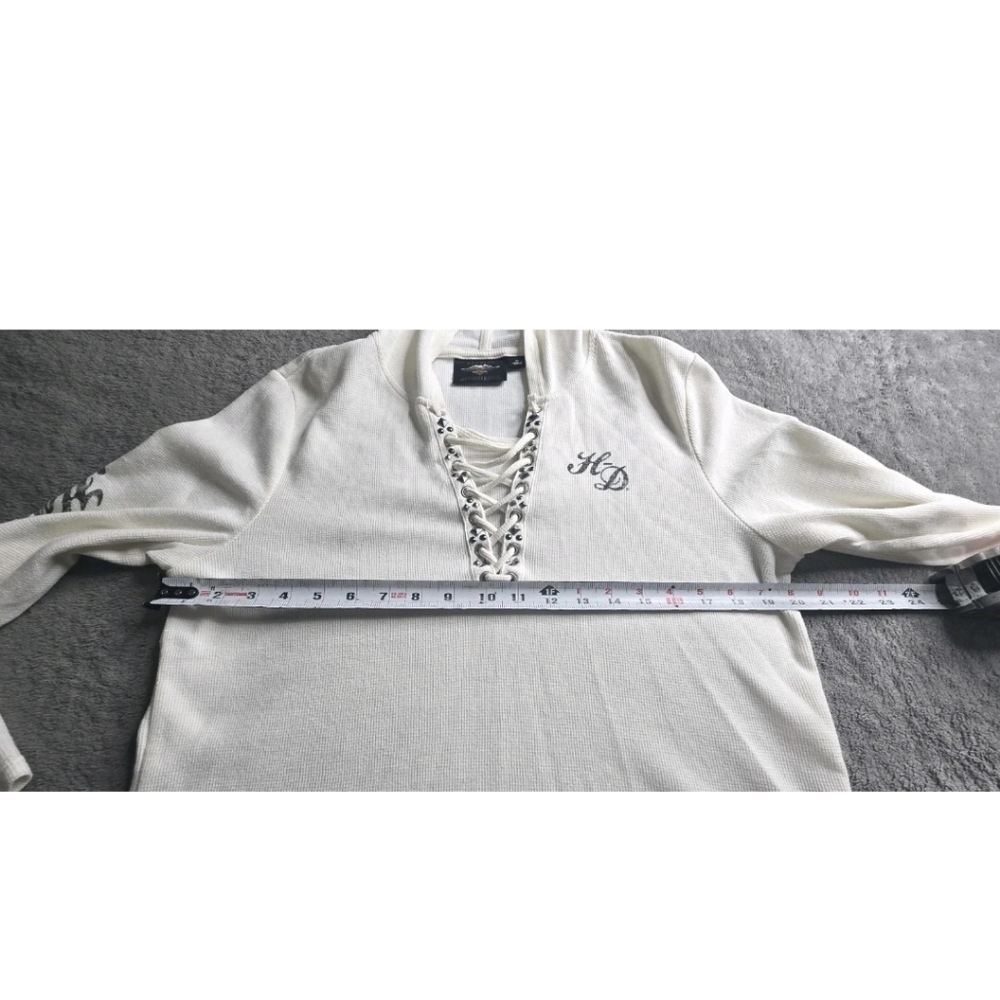 Harley-Davidson White Hoodie with Skull Design - Picture 7 of 10